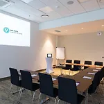 מלון V & Conference טרטו