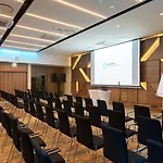 V & Conference מלון טרטו