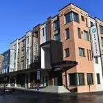 Hotel V & Conference 4*