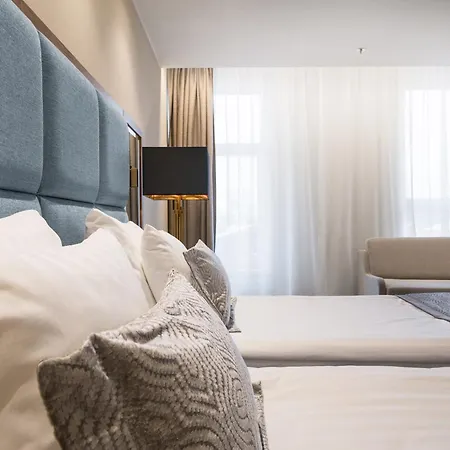 V & Conference Hotel