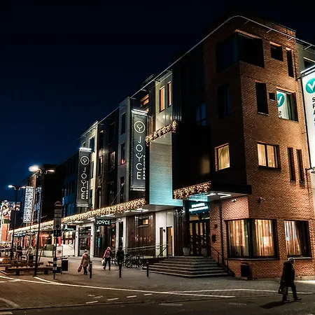 Hotel V & Conference