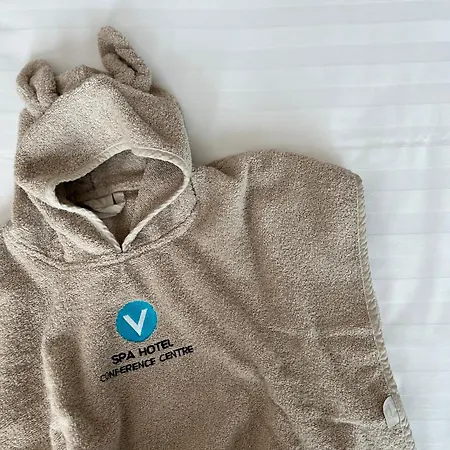 V & Conference מלון