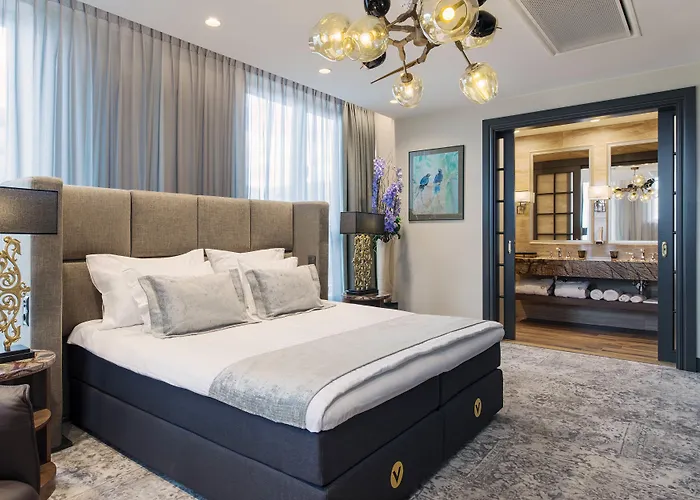 Hotel V & Conference