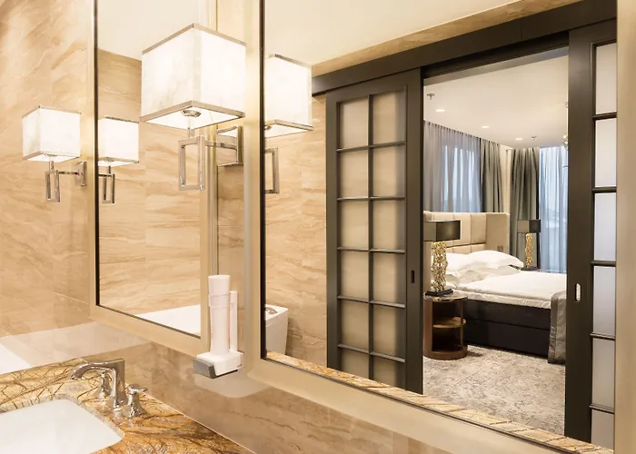 Hotell V & Conference